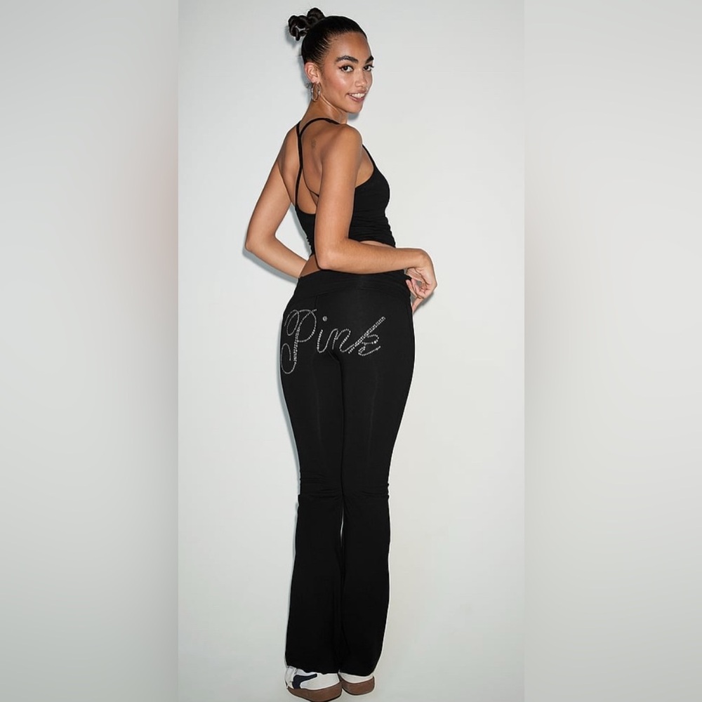 Low rise foldover leggings with bedazzled back